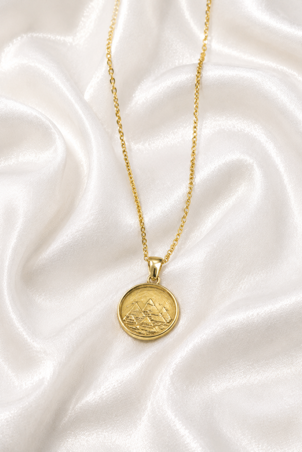The Great Pyramids (Gold)